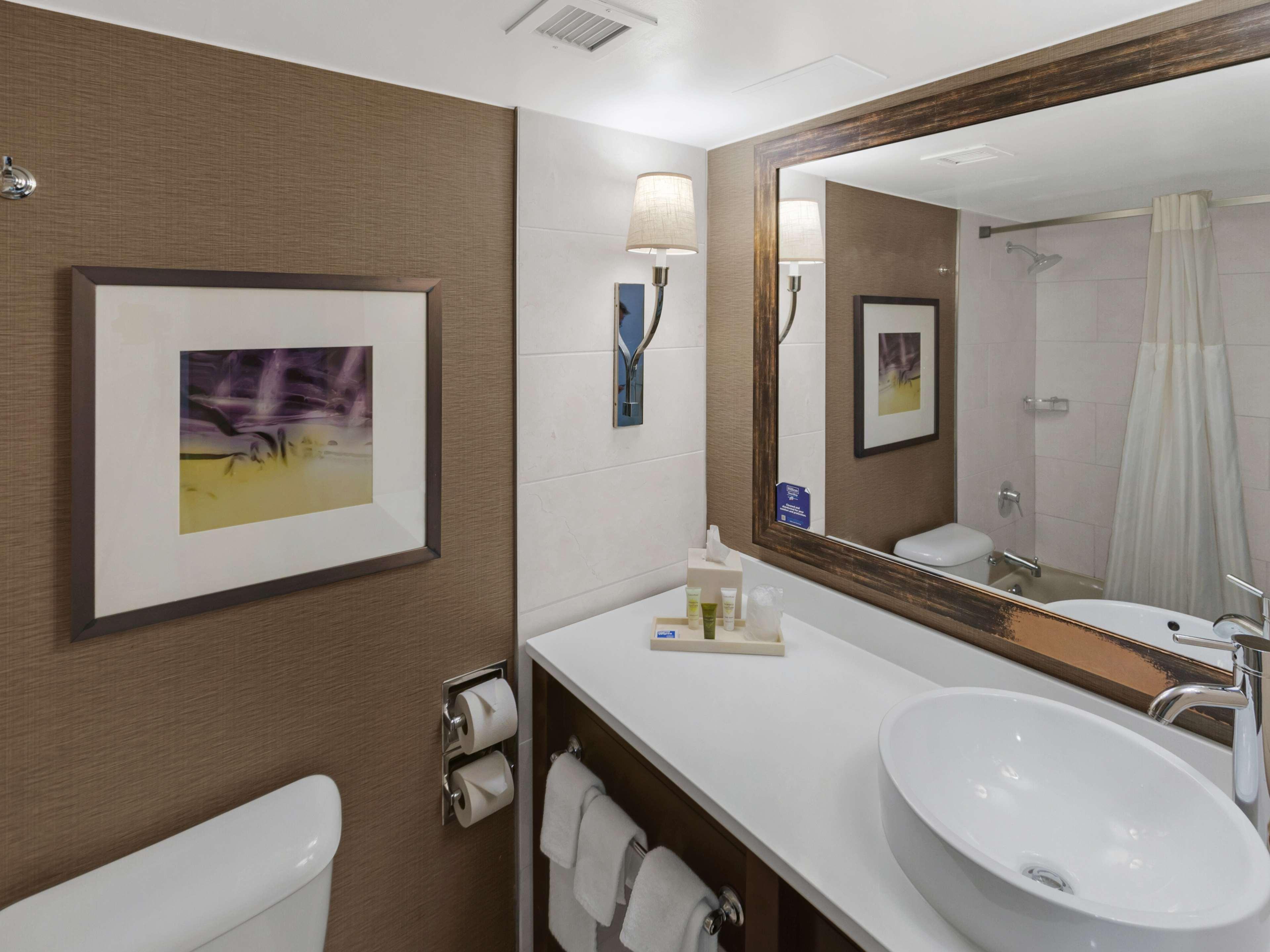 ฮิลตัน แฮริสเบิร์ก Hotel แฮร์ริสเบิร์ก ภายนอก รูปภาพ