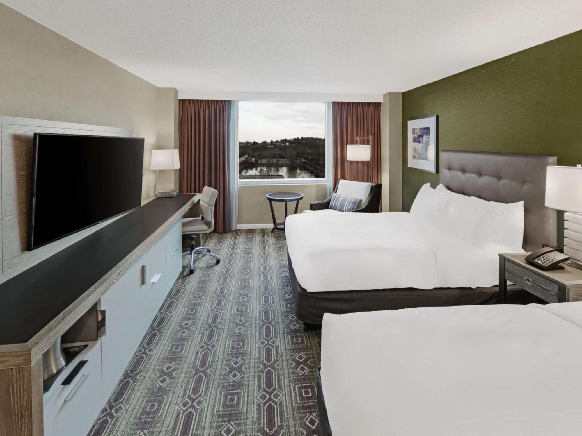 ฮิลตัน แฮริสเบิร์ก Hotel แฮร์ริสเบิร์ก ภายนอก รูปภาพ