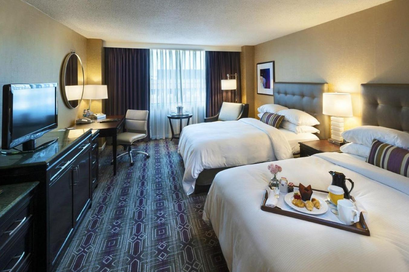 ฮิลตัน แฮริสเบิร์ก Hotel แฮร์ริสเบิร์ก ภายนอก รูปภาพ